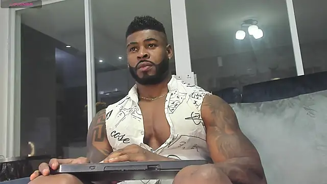 Makonneen online show from 12/05/24, 03:59