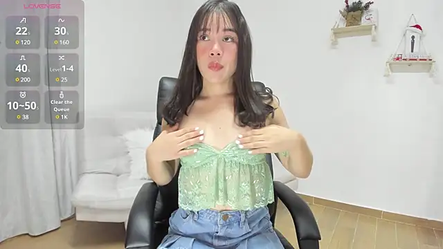 AprilDubois online show from 12/23/24, 02:28