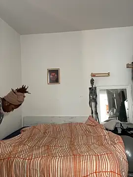 Goddess Nafeesha online show from 10/29/25, 03:03