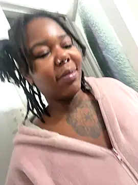 Goddess Nafeesha online show from 12/15/25, 08:51