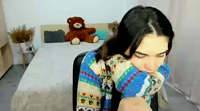 Snapshot of Alexa_Dolly12 chatting on 01/14/25, 09:45 Alexa Dolly12 online show from 01/14/25, 09:45