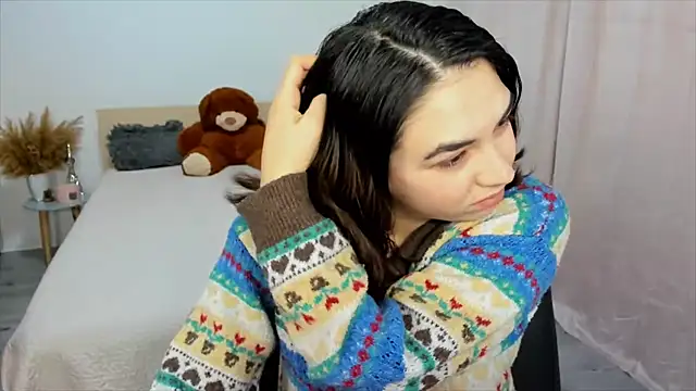 Snapshot of Alexa_Dolly12 chatting on 02/17/25, 09:13 Alexa Dolly12 online show from 02/17/25, 09:13