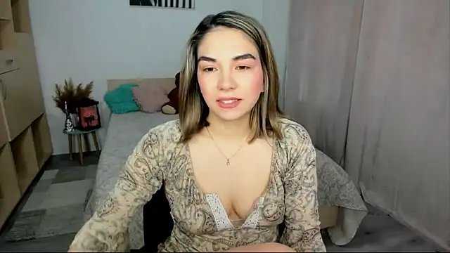 Snapshot of Alexa_Dolly12 chatting on 02/07/26, 06:17 Alexa Dolly12 online show from 02/07/26, 06:17