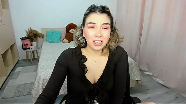 Snapshot of Alexa_Dolly12 chatting on 02/21/26, 06:36 Alexa Dolly12 online show from 02/21/26, 06:36