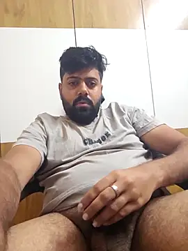 Hornie small Dick01 online show from 03/06/25, 01:35