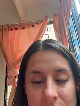 Alice milf  online show from 04/24/26, 04:53