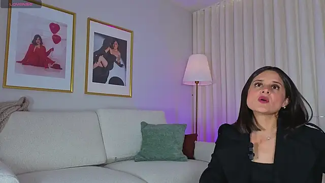 Alice milf  online show from 05/02/26, 06:24