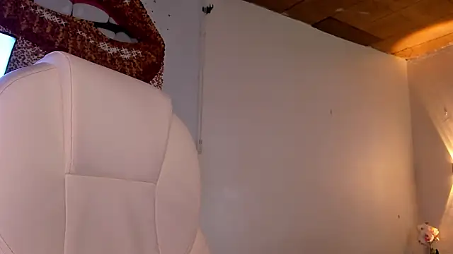 loly marce online show from 03/22/25, 08:48