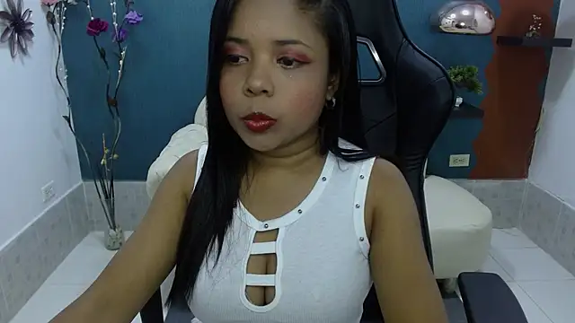 Melikasweetz online show from 03/21/25, 02:40