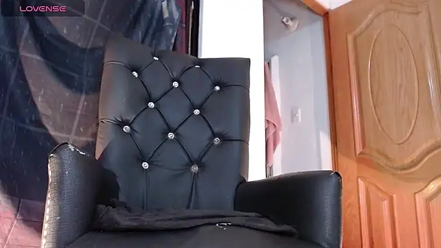 ren stipee online show from 02/05/25, 01:04