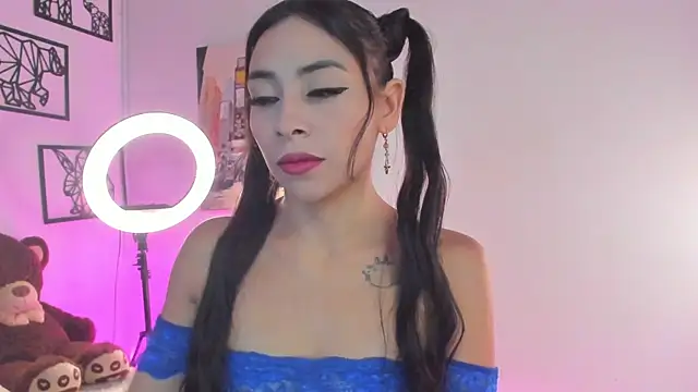 Snapshot of emma-hiill chatting on 12/02/24, 01:57 emma-hiill online show from 12/02/24, 01:57