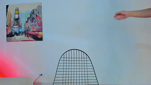 Snapshot of emma-hiill chatting on 01/09/25, 02:07 emma-hiill online show from 01/09/25, 02:07