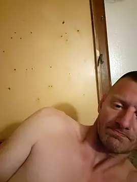 Snapshot of BigDDave6979 chatting on 03/22/25, 04:47 BigDDave6979 online show from 03/22/25, 04:47