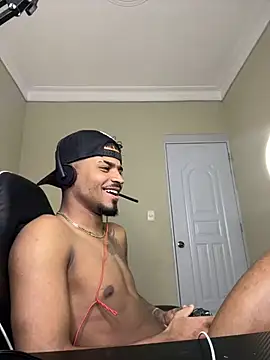 eljunior01 online show from 03/13/26, 03:51