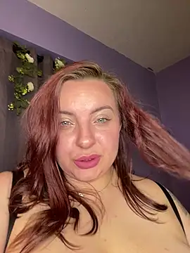 Snapshot of lairarose chatting on 07/30/26, 03:00 lairarose online show from 07/30/26, 03:00