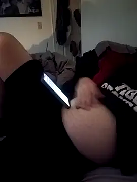 crazycam619 online show from 12/13/25, 08:47