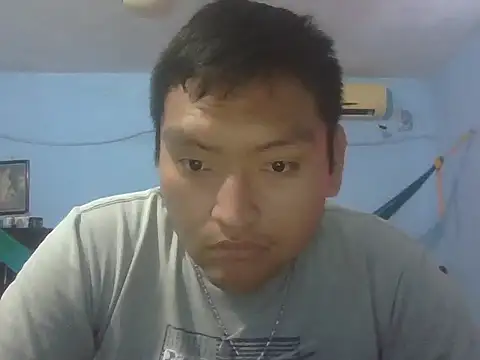 Snapshot of daniel4444Cu chatting on 04/20/26, 03:04 daniel4444Cu online show from 04/20/26, 03:04