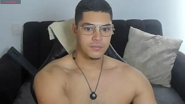 Iamdylan777 online show from 04/16/26, 12:39