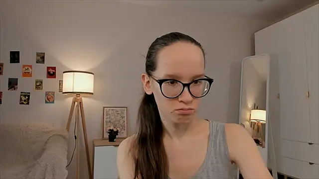 BettyBrowni online show from 03/20/25, 04:09