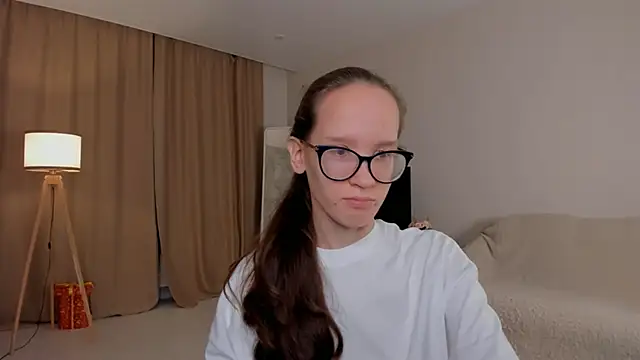 BettyBrowni online show from 09/28/25, 04:12