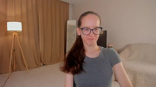 BettyBrowni online show from 10/19/25, 04:07