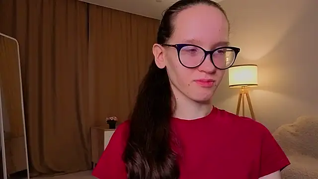 BettyBrowni online show from 12/16/25, 04:12