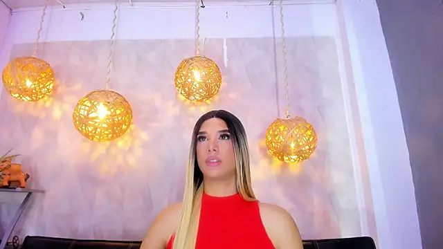 victoria aleia  online show from 03/05/25, 02:46