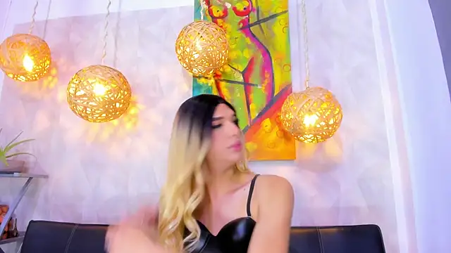 victoria aleia  online show from 03/08/25, 08:57