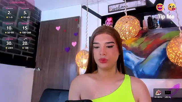 victoria aleia  online show from 04/09/26, 10:59