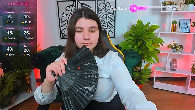 Viola  Shy online show from 03/04/25, 09:22