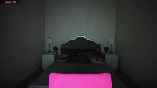 miafeel online show from 01/27/25, 01:05