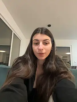 Wildberry  online show from 03/21/25, 06:40