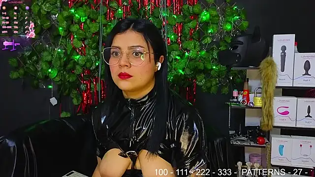 Sweett Mollyy online show from 02/11/26, 12:15