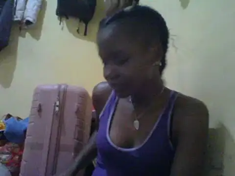 Snapshot of girltotok chatting on 02/16/25, 01:27 girltotok online show from 02/16/25, 01:27
