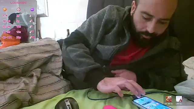 Snapshot of Denisilboss chatting on 03/03/26, 10:43 Denisilboss online show from 03/03/26, 10:43