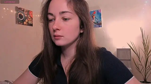 cClandesTina online show from 11/13/25, 09:36