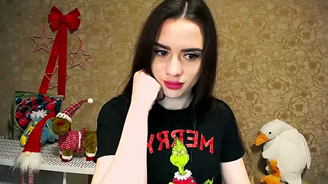 Snapshot of _your_fantasy_girl chatting on 01/01/25, 01:58 your fantasy girl online show from 01/01/25, 01:58