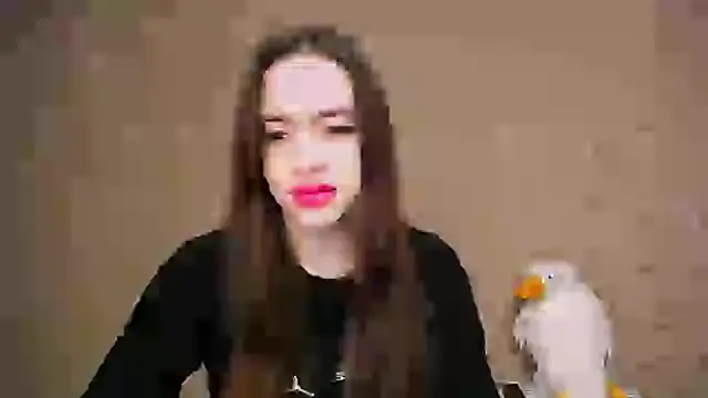 Snapshot of _your_fantasy_girl chatting on 02/28/25, 11:36 your fantasy girl online show from 02/28/25, 11:36