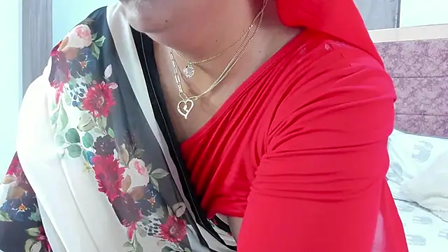  Lakshmi hotx online show from 02/25/25, 02:54