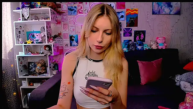 Maria Hunt online show from 02/06/25, 06:51