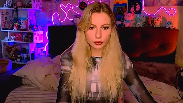 Maria Hunt online show from 10/07/25, 08:44