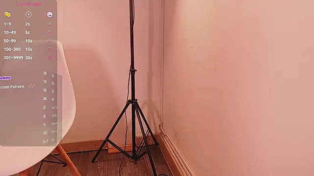 littleebluee online show from 09/30/25, 02:49