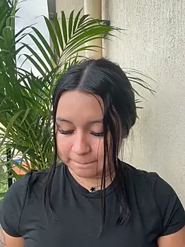 Pretty Isadora online show from 01/16/26, 09:52