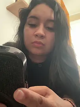 Pretty Isadora online show from 04/20/26, 09:05