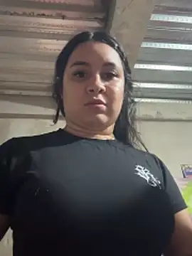 Pretty Isadora online show from 04/21/26, 02:51