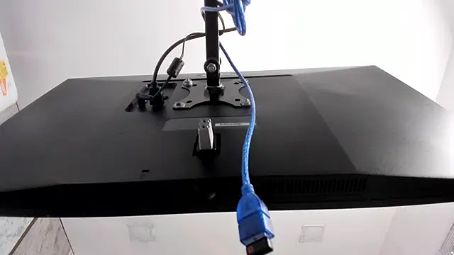 Snapshot of Vero_Lodge chatting on 02/25/25, 10:29 Vero Lodge online show from 02/25/25, 10:29