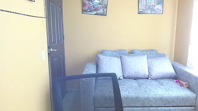 Kerly Lopez online show from 01/20/25, 06:53