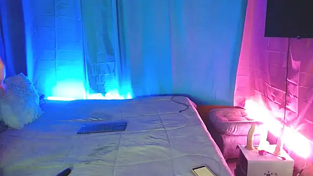 Kerly Lopez online show from 11/28/25, 09:17