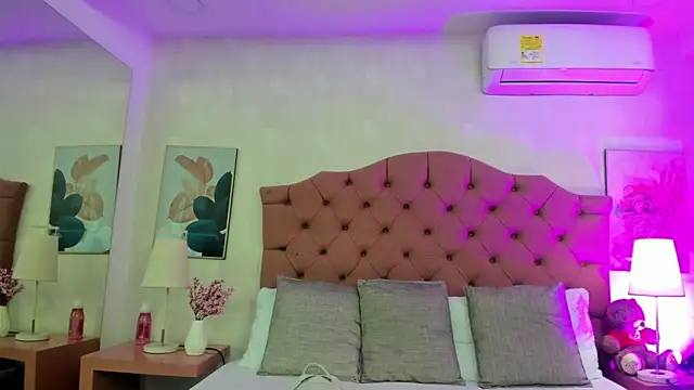 ThyaraJhons online show from 04/01/26, 11:55