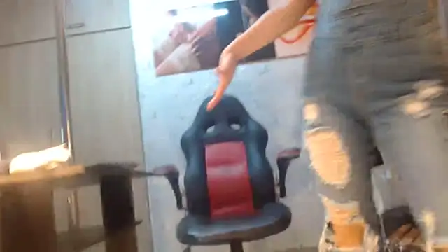 Samantabrown  online show from 04/08/26, 11:21